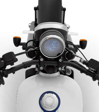 Jawa 42 Bobber Moonstone White Cruiser Bikes Petrol 30.64 PS Moonstone White ₹ 2,13,500