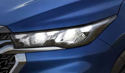 Maruti Invicto Zeta+ 7 STR MUV (Multi Utility Vehicle) Hybrid (Electric + Petrol) 23.24 km/l Yes (Automatic Climate Control) Android Auto (Yes), Apple Car Play (Yes) Nexa Blue (Celestial), Mystic White, Majestic Silver, Stellar Bronze ₹ 24.80 Lakh
