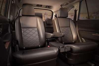 Maruti Invicto Zeta+ 7 STR MUV (Multi Utility Vehicle) Hybrid (Electric + Petrol) 23.24 km/l Yes (Automatic Climate Control) Android Auto (Yes), Apple Car Play (Yes) Nexa Blue (Celestial), Mystic White, Majestic Silver, Stellar Bronze ₹ 24.80 Lakh