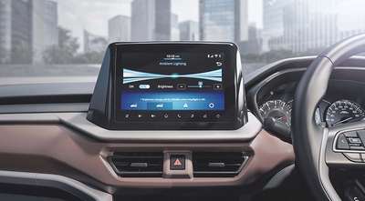 Maruti Brezza ZXi Dual Tone Compact SUV (Sports Utility Vehicle) Petrol 17.38 km/l Yes (Automatic Climate Control) Android Auto (Wireless), Apple Car Play (Wireless) Sizzling Red with Midnight Black Roof, Brave Khakhi with Arctic White Roof, Splendid Silver with Midnight Black Roof ₹ 11.21 Lakh