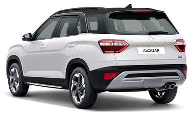 Hyundai Alcazar Signature (O) 6 STR 1.5 Diesel AT Dual Tone SUV (Sports Utility Vehicle) Diesel 18.1 km/l 6 Airbags (Driver, Front Passenger, 2 Curtain, Driver Side, Front Passenger Side) 1.5L Diesel CRDi engine Atlas white + Abyss black, Titan Grey + Abyss black