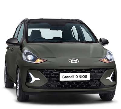 Hyundai Grand i10 Nios Sportz 1.2 Kappa VTVT Dual Tone Hatchback Petrol 4 Airbags (Driver, Front Passenger, Driver Side, Front Passenger Side) 1.2 Kappa Spark green with Abyss black roof, Atlas white with Abyss black roof 2 Star (Global NCAP)