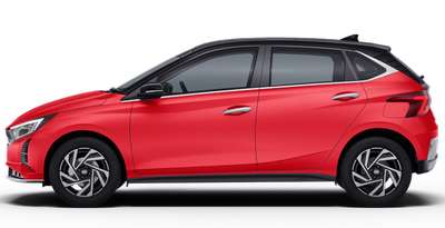 Hyundai i20 Sportz 1.2 MT Dual Tone Hatchback Petrol 6 Airbags (Driver, Front Passenger, 2 Curtain, Driver Side, Front Passenger Side) Yes (Manual) Android Auto (Yes), Apple Car Play (Yes) Fiery red with Abyss black roof, Atlas white with Abyss blackroof