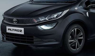 Tata Altroz XZ+ i-Turbo (S) Dark Edition Hatchback Petrol 18.5 km/l 2 Airbags (Driver, Passenger) 1.2 L Revotron Cosmo Dark 5 Star (Global NCAP)