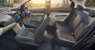 Tata Tiago XZ+ DT CNG Hatchback CNG, Petrol 26.49 km/l 2 Airbags (Driver, Passenger) 1.2 l i-CNG Flame red, Opal white, Midnight plum, Daytona grey, Arizona blue 4 Star (Global NCAP)