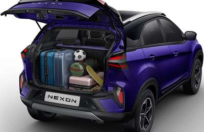 Tata Nexon Creative+ Diesel 6MT Subcompact Crossover SUV (Sports Utility Vehicle) Diesel 23.23 km/l 6 Airbags (Driver, Front Passenger, 2 Curtain, Driver Side, Front Passenger Side) 1.2L Turbocharged Revotroq Engine Calgary white, Daytona grey, Flame red, Creative ocean 5 Star (Global NCAP)