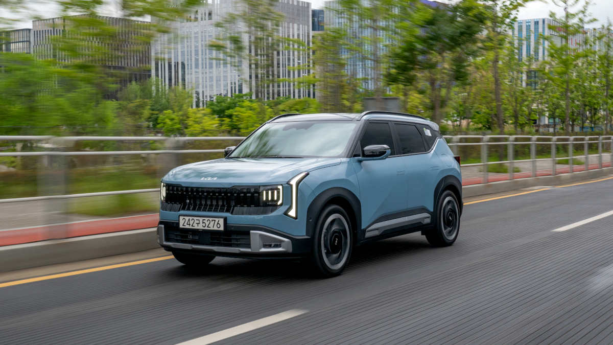 All-New Kia Seltos Debuts With Hybrid Tech and K3 Platform