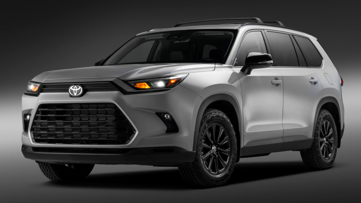 2027 Toyota Grand Highlander Adds Rugged 34 MPG Woodland Trim