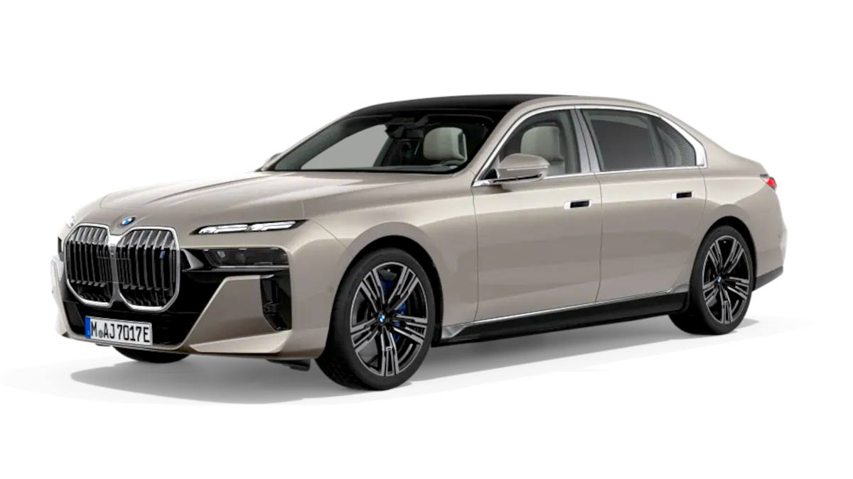 BMW i7 Facelift Gets 728km Range and New Tech