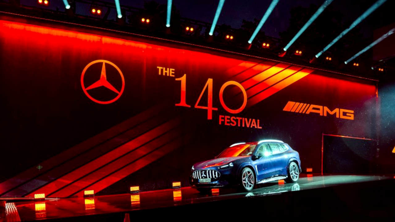 Mercedes-Benz S-Class Completes 40,000-Mile Global Tour