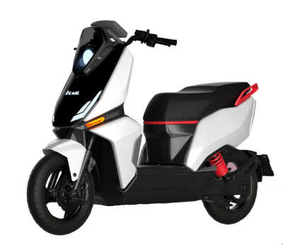 LML Star to be launched in Electric version LML is all set to launch it’s electric scooter, LML Star. A few features are as follows:Automatic headlamp (Photosensitive headlamp)Front and back 360° camerasHaptic feedback based navigation signals on the