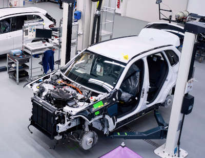 BMW Group starts production of small-series hydrogen powered model