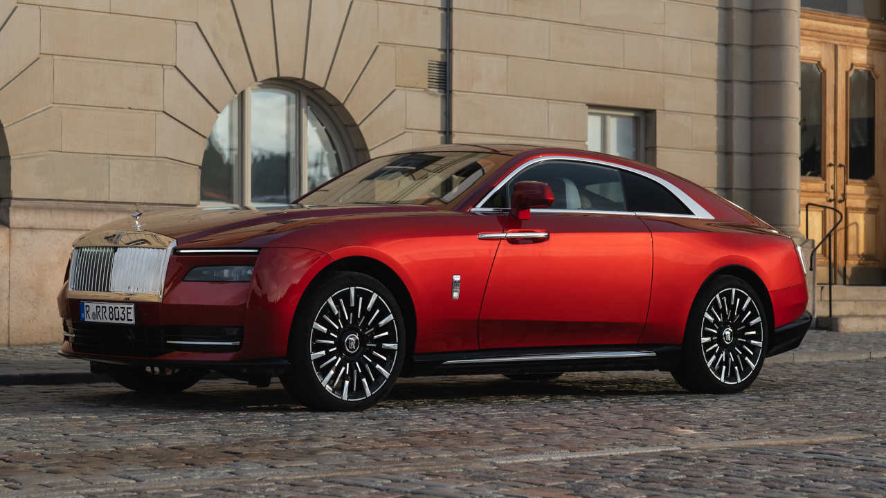 Rolls-Royce Spectre Series II Hits European Roads in Stockholm Debut