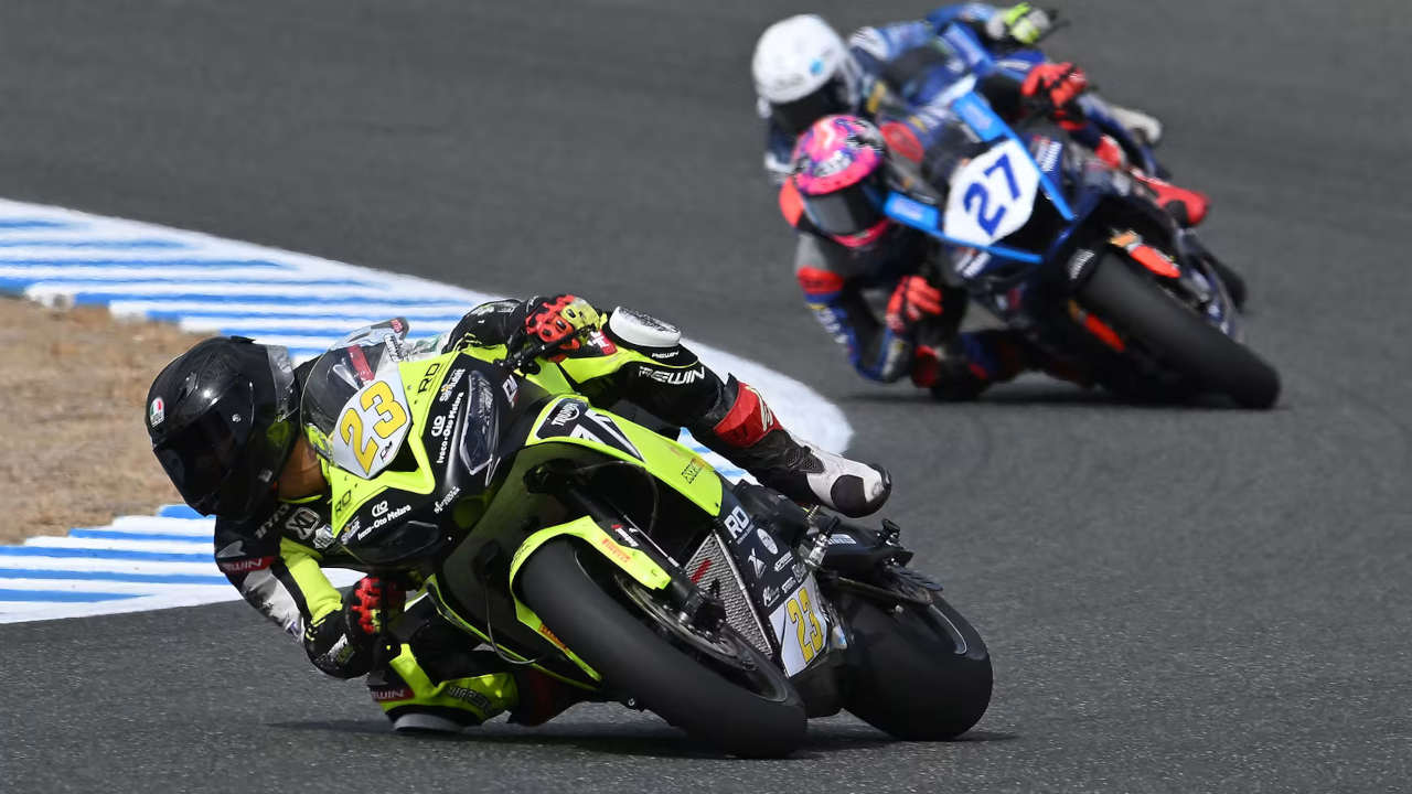 Triumph Daytona 660 Ends World Sportbike Season in Jerez