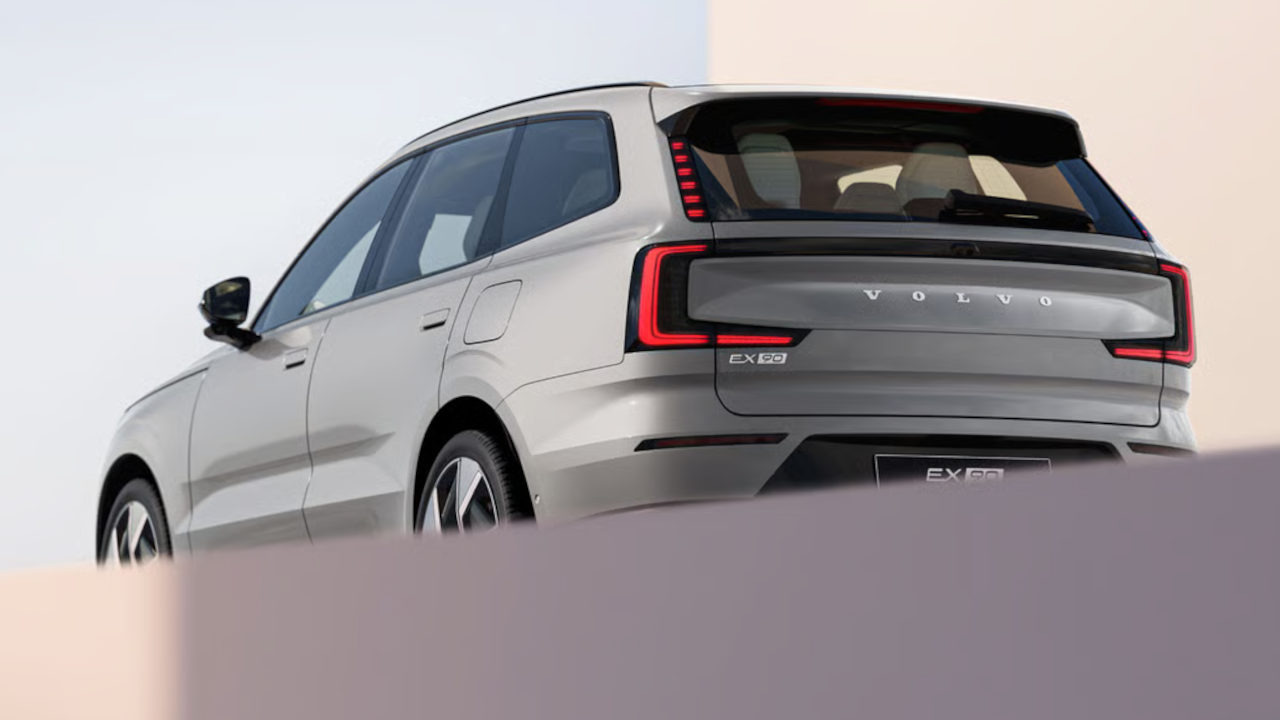 Volvo EX90 2027 Electric Listed in India at Rs 1.26 Crore, Offers 625 km Claimed Range