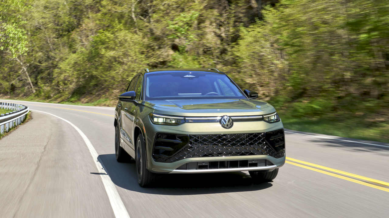 2026 Volkswagen Tiguan SEL R-Line Turbo Wins Best Compact SUV Award