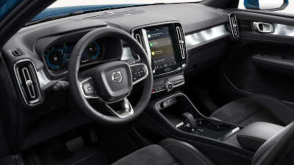 Volvo XC40 Recharge P8 AWD