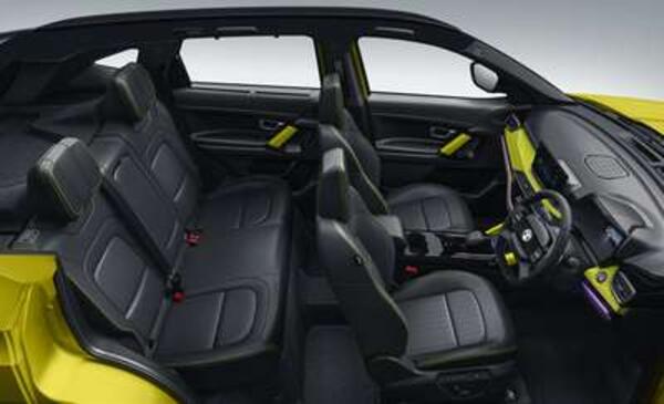 Tata Harrier Fearless+ DT AT