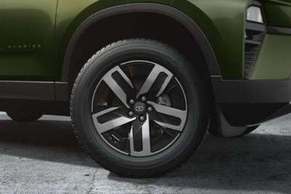 Tata Harrier Adventure+ AT