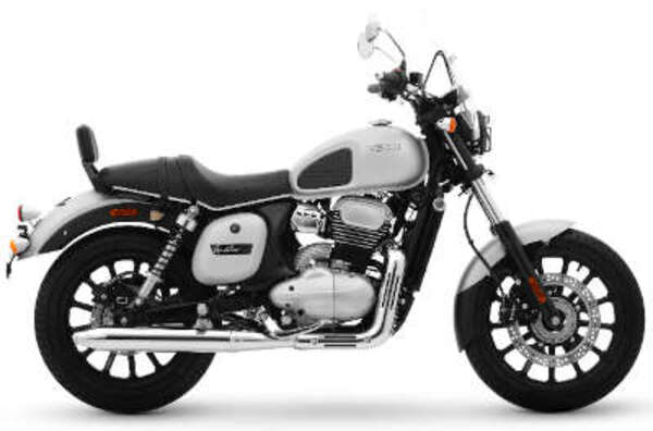 Yezdi Roadster Chrome