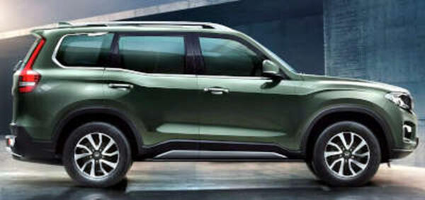 Mahindra Scorpio N Z8 Petrol MT 7 STR