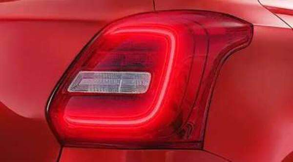 Maruti Swift ZXi+ AMT
