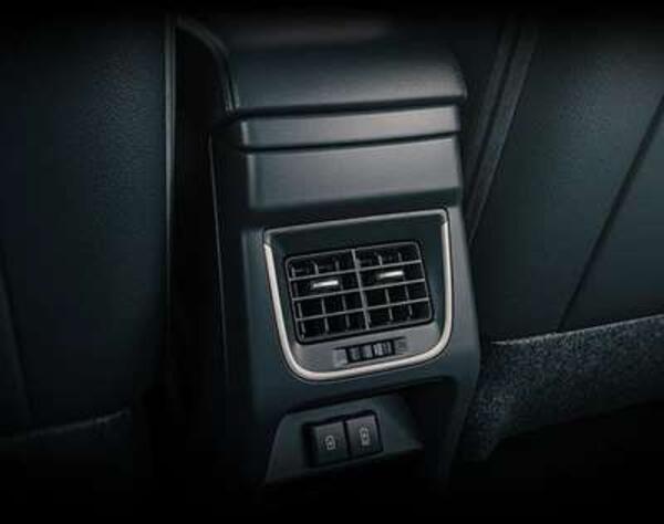 Maruti Grand Vitara Zeta+ Dual Tone Intelligent Hybrid eCVT