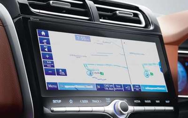 Hyundai Alcazar Signature (O) 6 STR 1.5 Diesel AT Dual Tone
