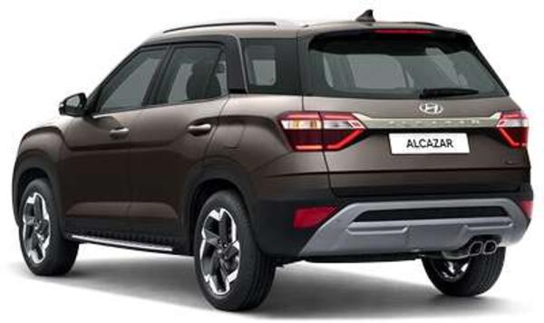 Hyundai Alcazar Signature (O) 6 STR 1.5 Diesel AT