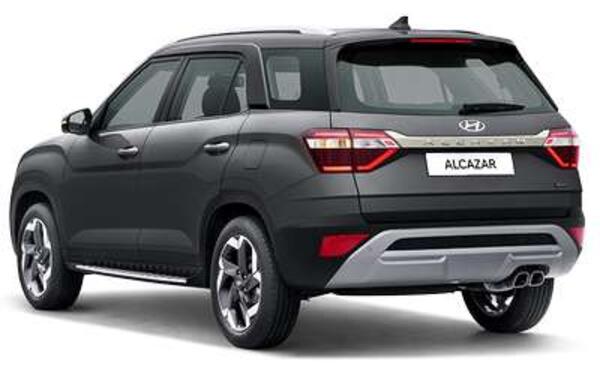 Hyundai Alcazar Platinum (O) 6 STR 1.5 Petrol Dual Clutch Transmission