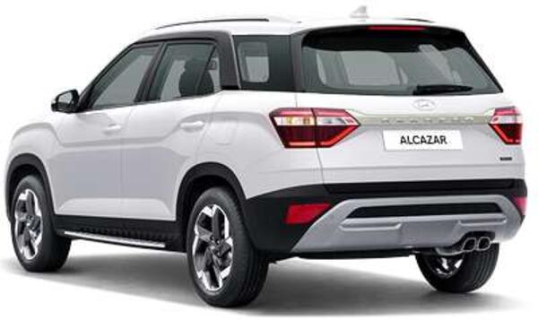 Hyundai Alcazar Platinum 7 STR 1.5 Turbo Petrol
