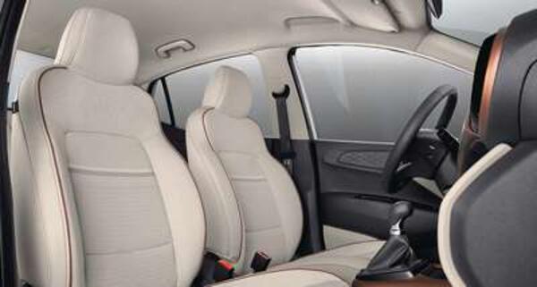 Hyundai Aura SX 1.2 CNG