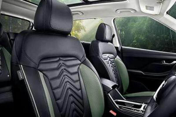 Hyundai Creta SX (O) 1.5 Petrol CVT Adventure Edition