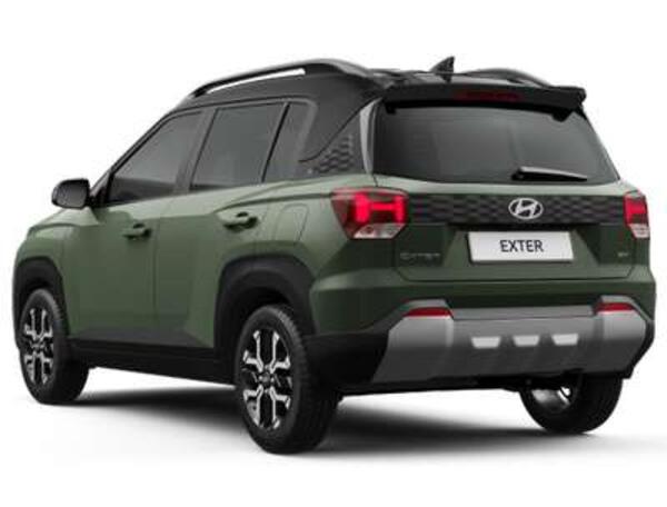 Hyundai Exter SX (O) Connect 1.2 MT Dual Tone