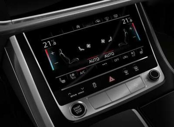 Audi Q7 Technology 55 TFSI w/o Matrix
