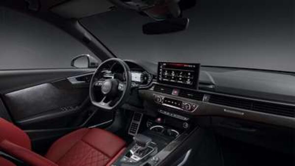 Audi A4 Premium Plus 40 TFSI