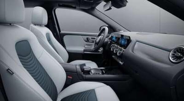 Mercedes AMG GLA 35 4MATIC