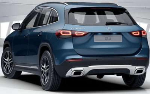 Mercedes-Benz GLA 200