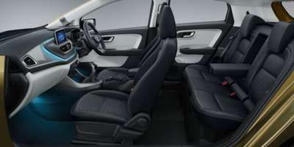 Tata Altroz XZ+ (S) iCNG