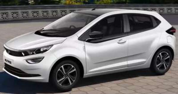 Tata Altroz XT Petrol