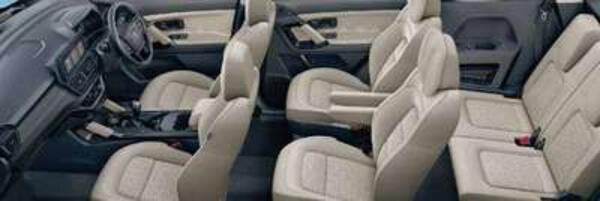 Tata Safari XT Plus (2021 - 2023)