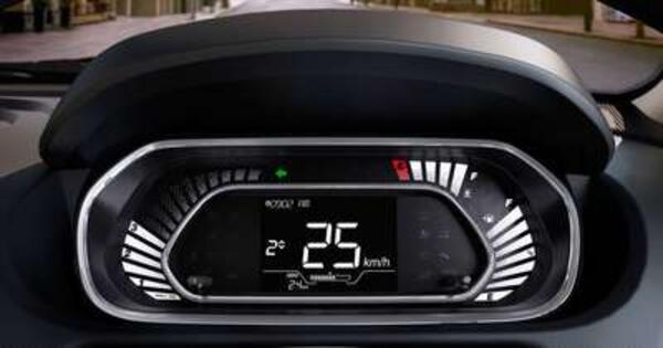 Tata Tiago XT