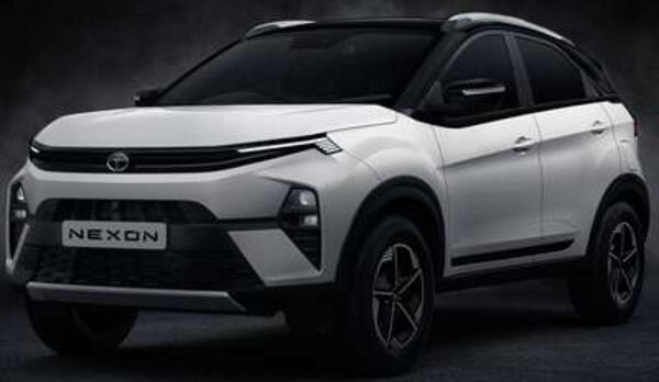 Tata Nexon Fearless+ S Diesel 6MT DT