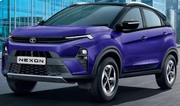 Tata Nexon Fearless+ S Petrol 7DCA DT