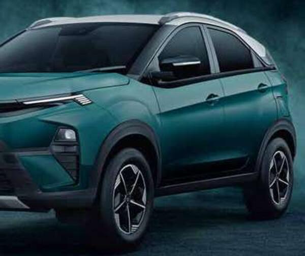 Tata Nexon Creative+ S Petrol 7DCA DT
