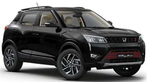Mahindra XUV300 TGDi W8 OPT PM