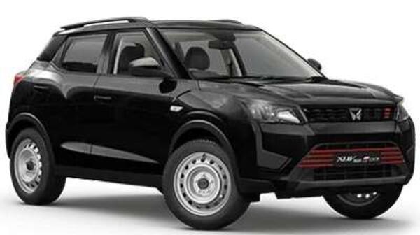 Mahindra XUV300 TGDi W4 PM