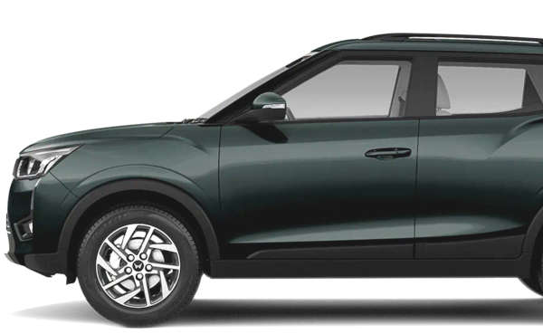 Mahindra XUV300 W8 (O) 1.2 Petrol (2019 - 2024)