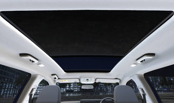 Mahindra XUV700 AX5 Select Petrol MT 7 STR (E)