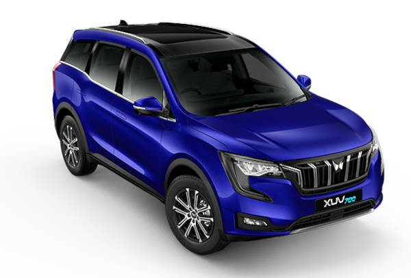Mahindra XUV700 AX 7 Luxury Pack Diesel MT 7 STR